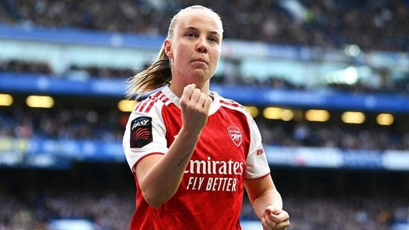 Man City Sign Mead on Free Transfer
