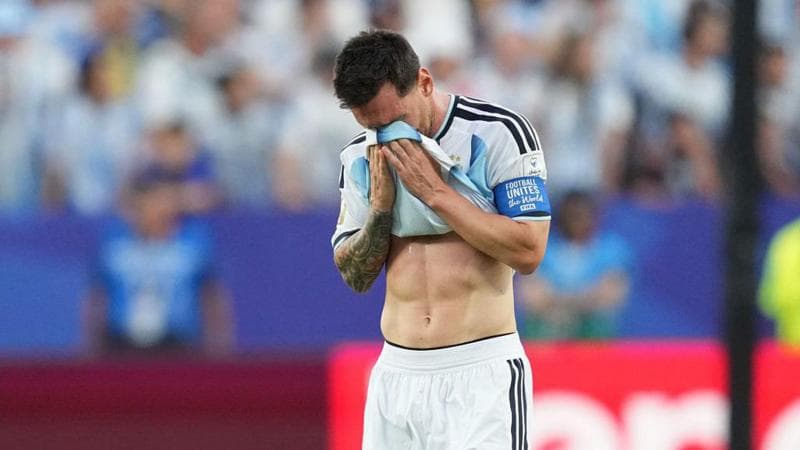 Presenter's Messi Error Causes Outrage in Argentina
