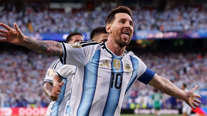 Extraordinary Messi Makes More History in Masterclass for the Ages