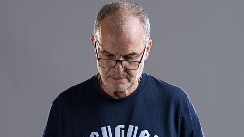 Bielsa Defends Stony-Faced Appearance in World Cup Photoshoot